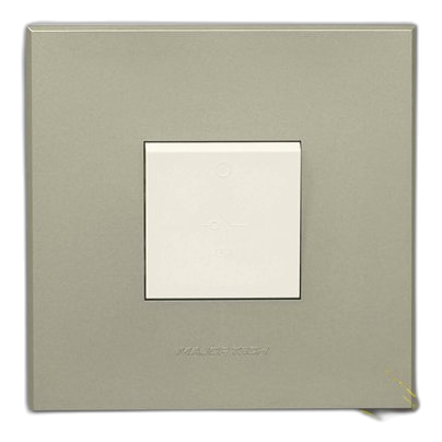 Major-Tech Veti 3 4X4 45Amp 3 Pole Isolator, Titanium