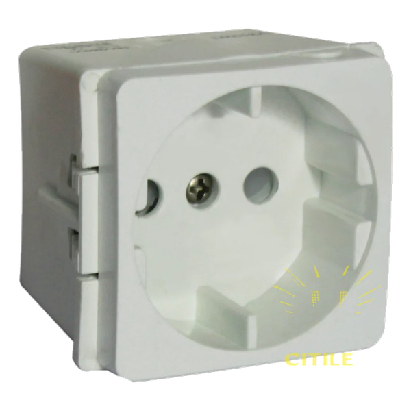 16A Schuko Socket Outlet – White